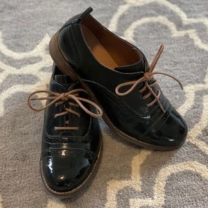 JOSEF SEIBEL Sienna 73, Black Patent Leather Shoes